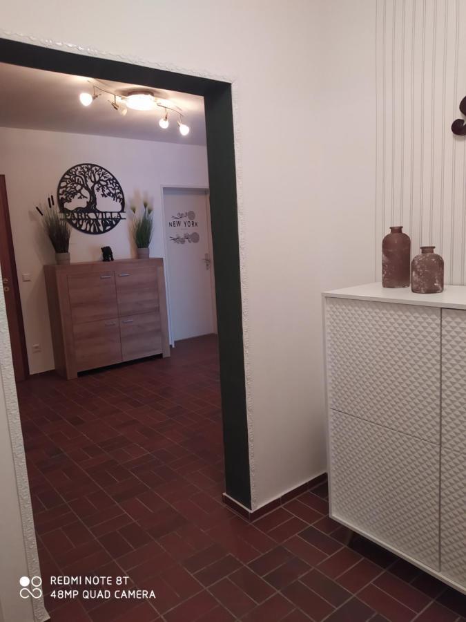 Park Villa Ferienwohnung Mit Pool Und 3 Schlafzimmer Uelzen Exterior foto